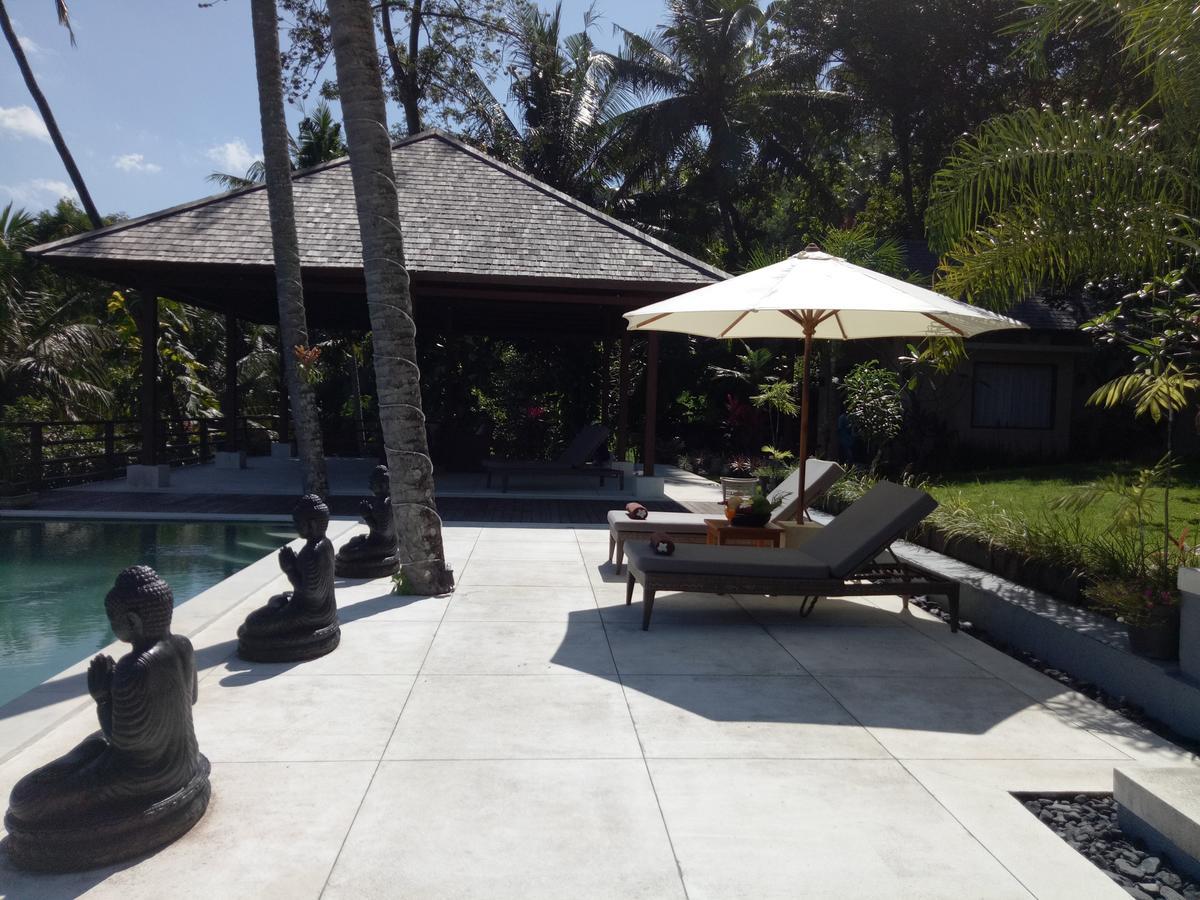 Villa Marley Senggigi Exterior foto
